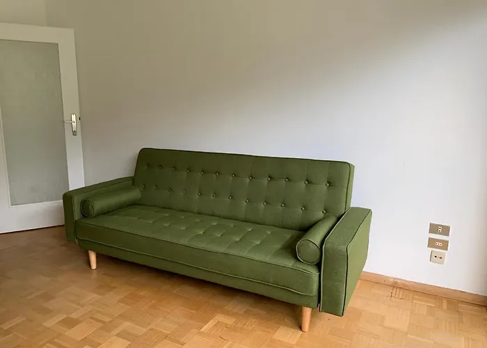 Garden Retreat 梅拉诺